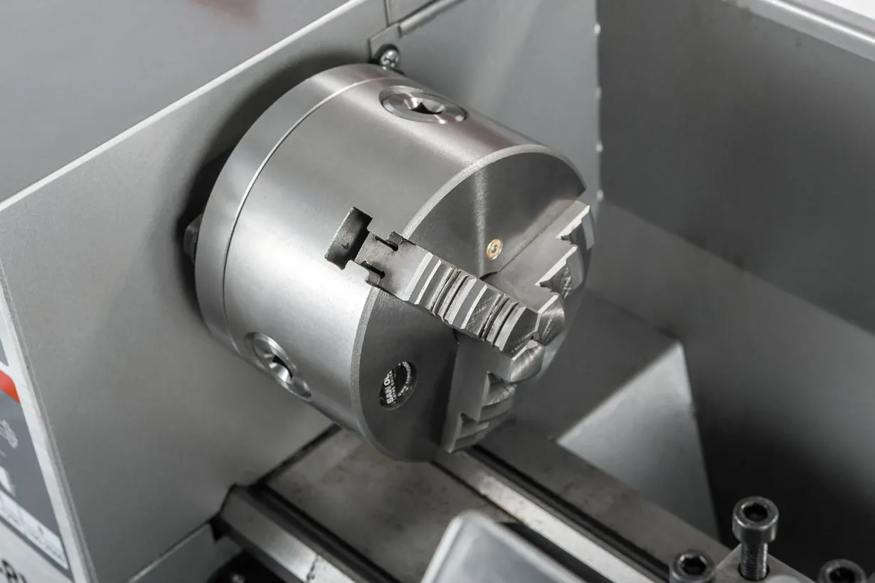 Настольный токарный станок по металлу JET BD-8VS