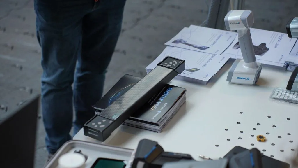 C5335T01.JPG C5335T01.JPG