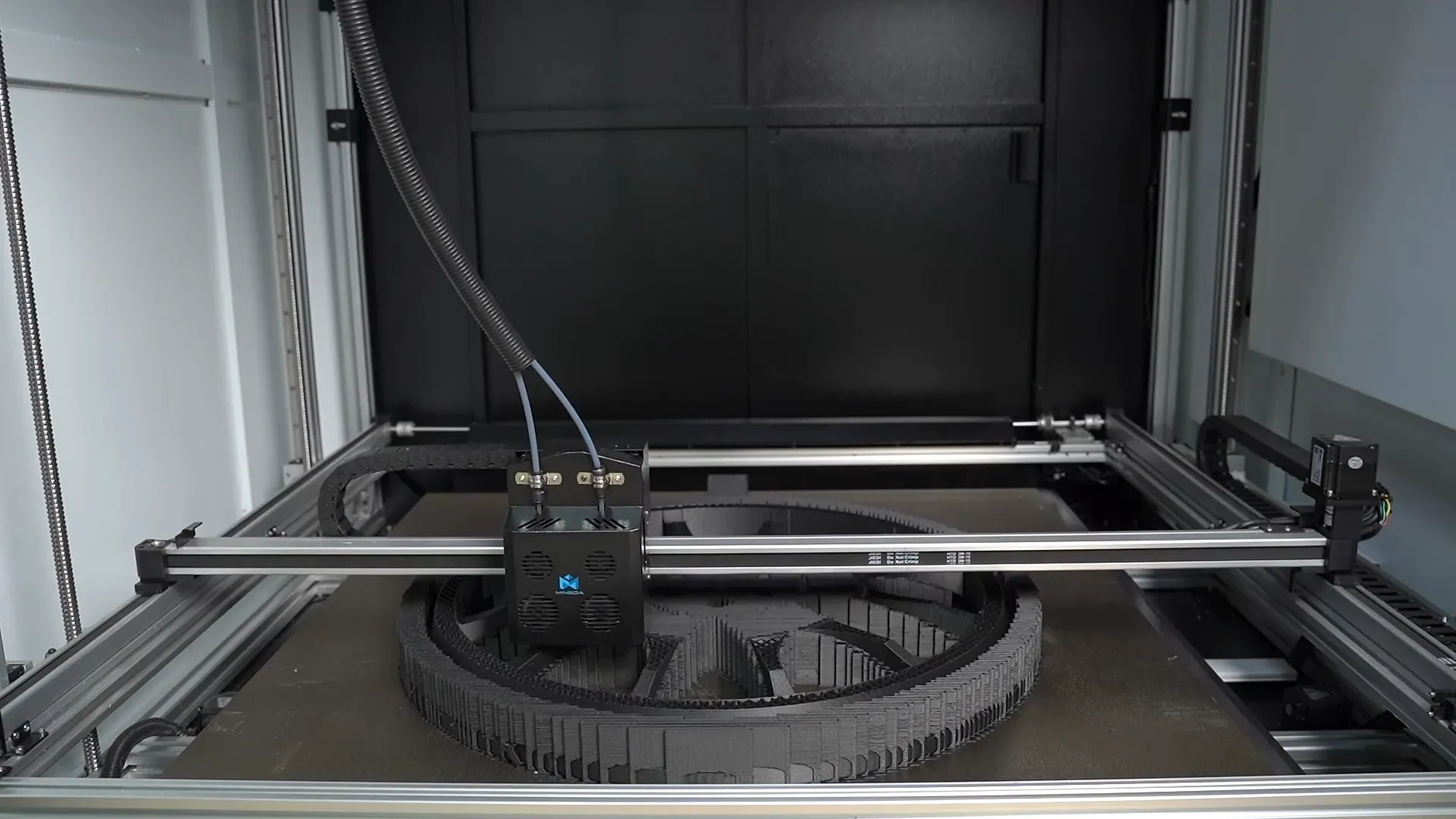 videoframe_13813.png