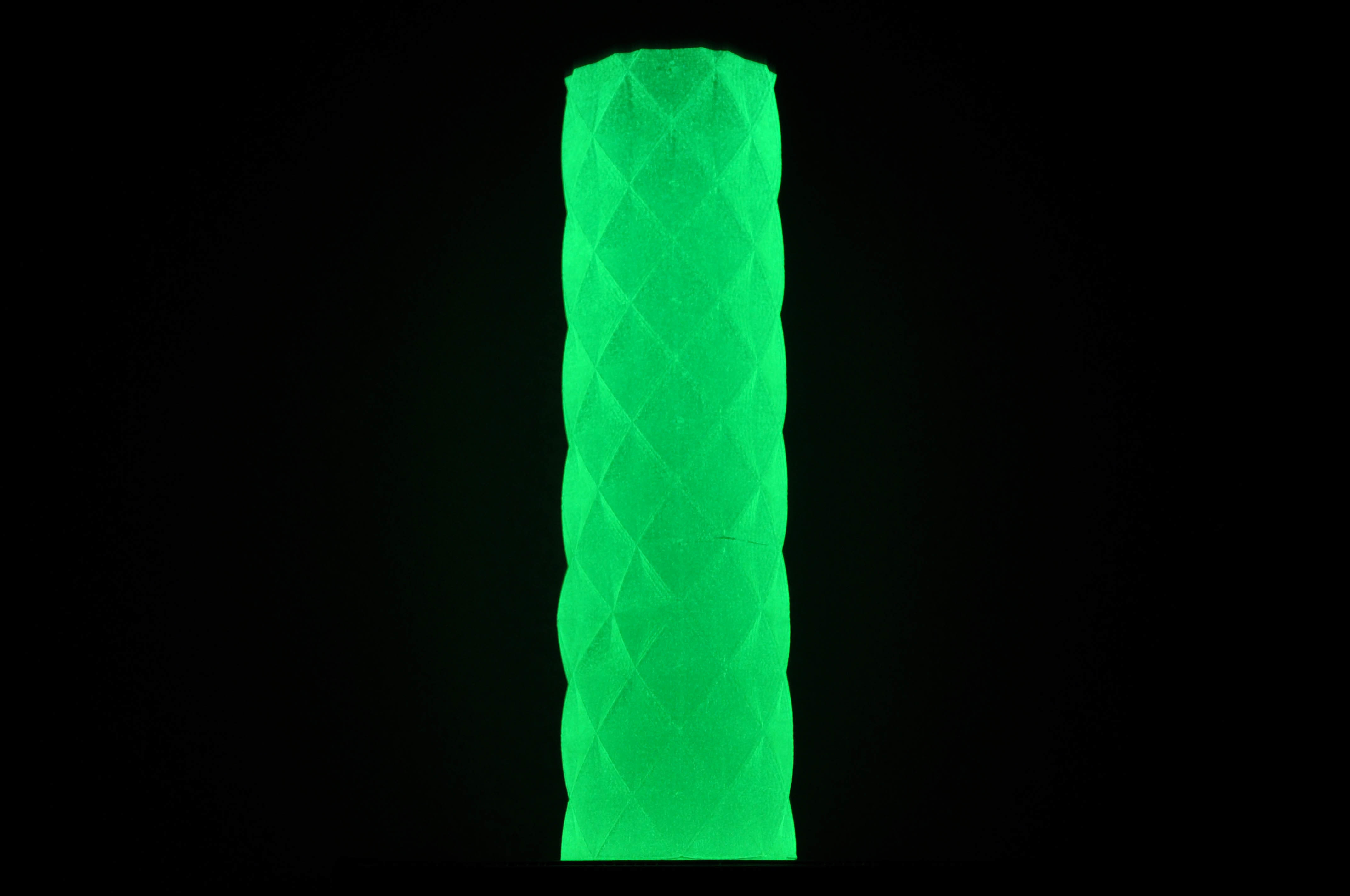Фото LUMI пластик 1,75 0.5 кг Зелёный