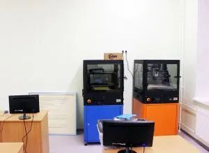 3D принтер DFKit DF-Print (с тумбой и колпаком)